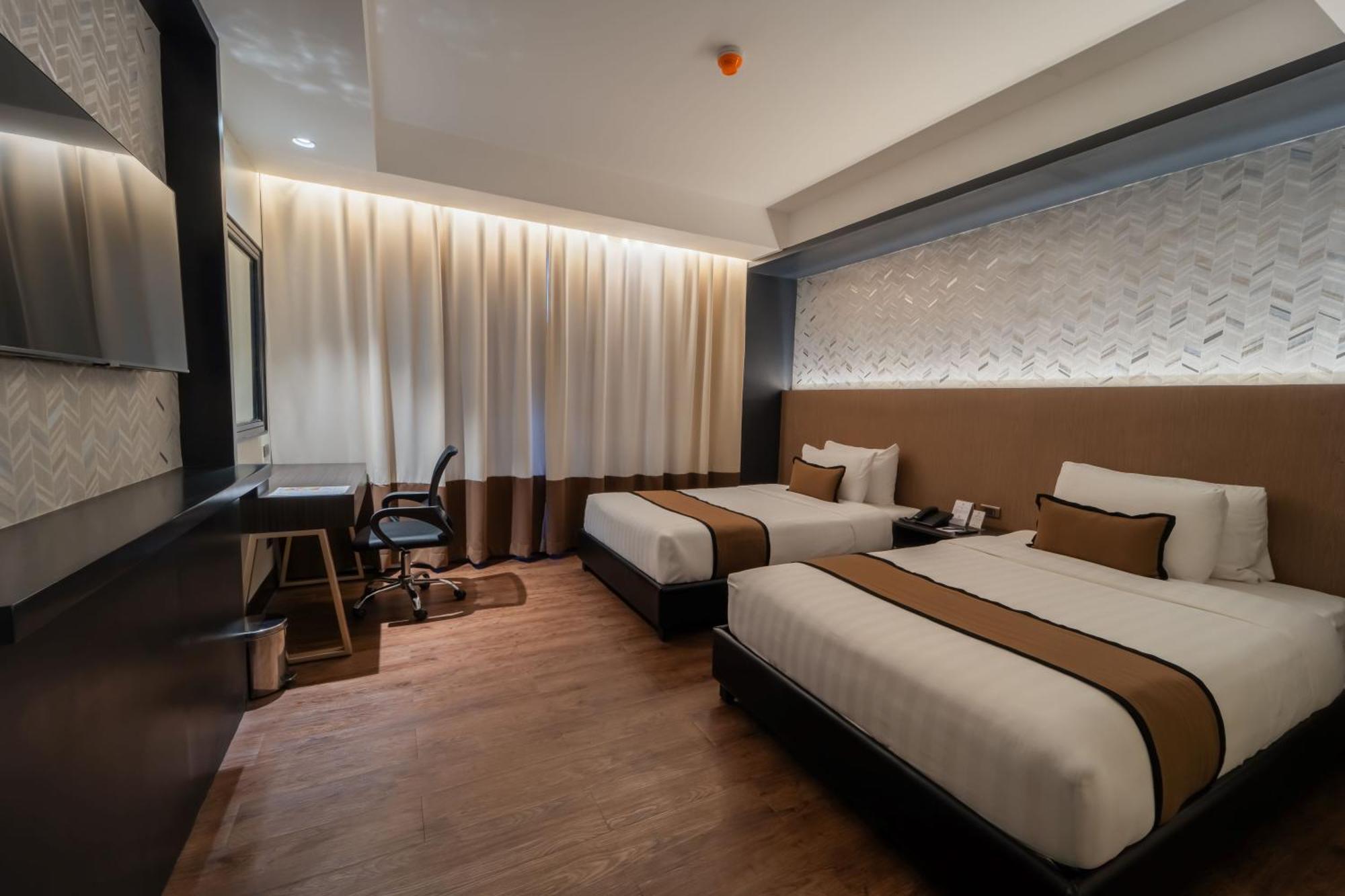 Metrocentre Hotel Tagbilaran City Bagian luar foto