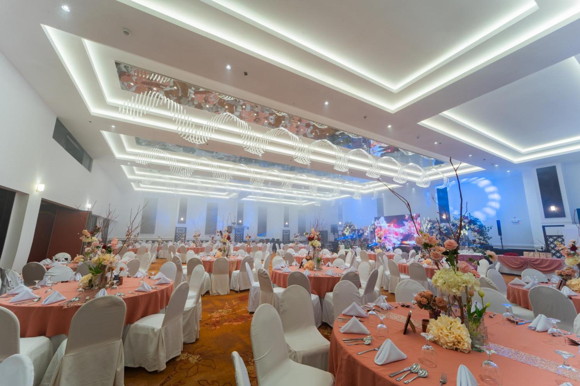Metrocentre Hotel Tagbilaran City Bagian luar foto