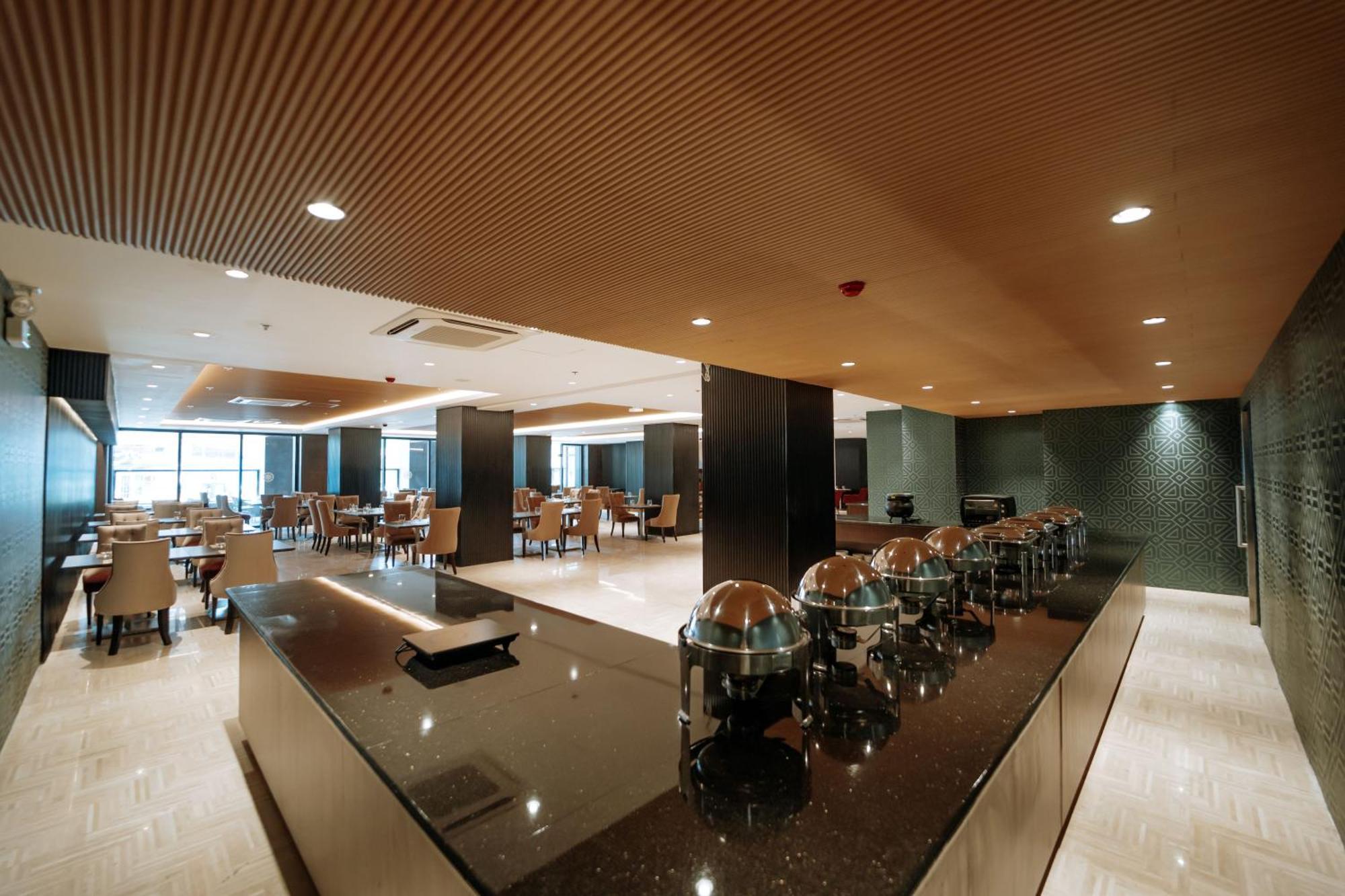 Metrocentre Hotel Tagbilaran City Bagian luar foto