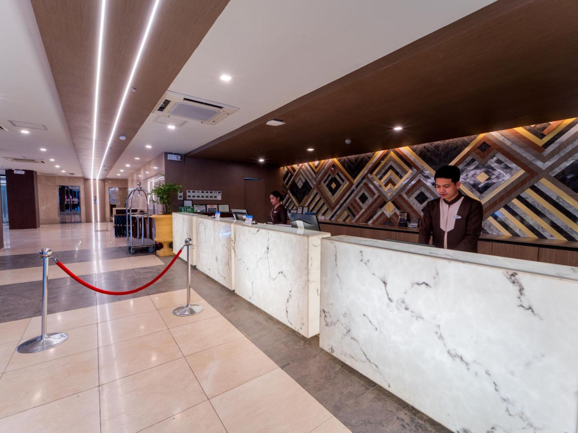 Metrocentre Hotel Tagbilaran City Bagian luar foto