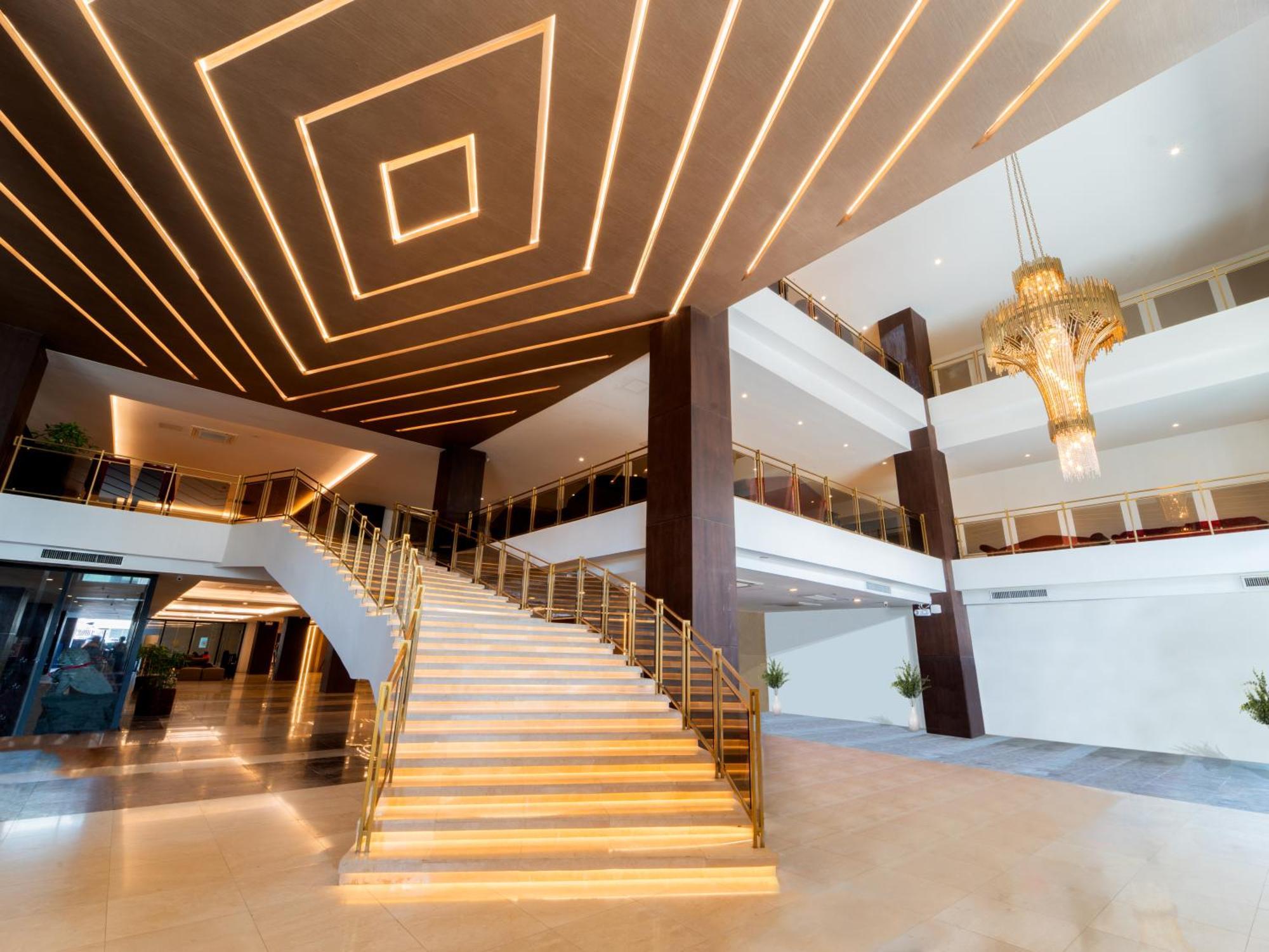 Metrocentre Hotel Tagbilaran City Bagian luar foto